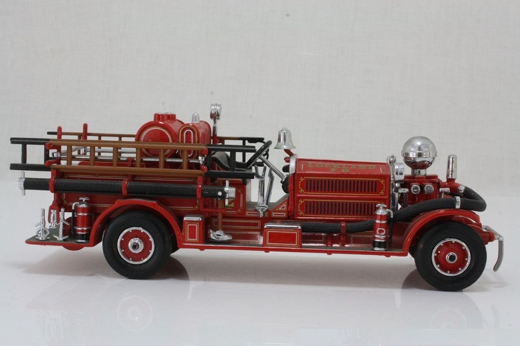 Matchbox Collectibles YSFE04; 1927 Ahren's Fox N-S-4